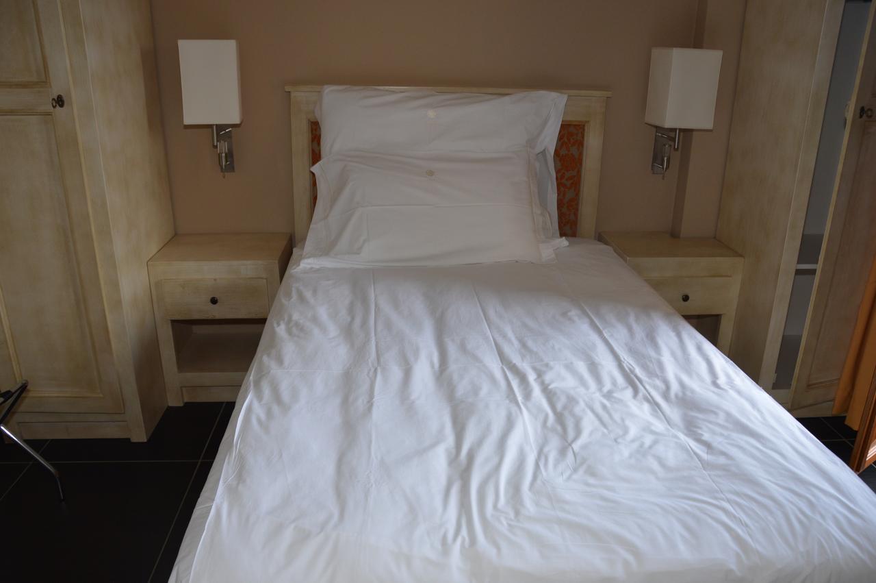 Roccamonfina Palace Hotel Pokój zdjęcie