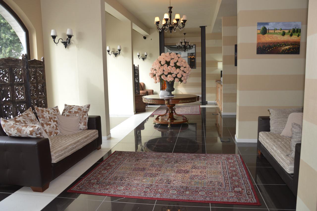 Roccamonfina Palace Hotel Zewnętrze zdjęcie