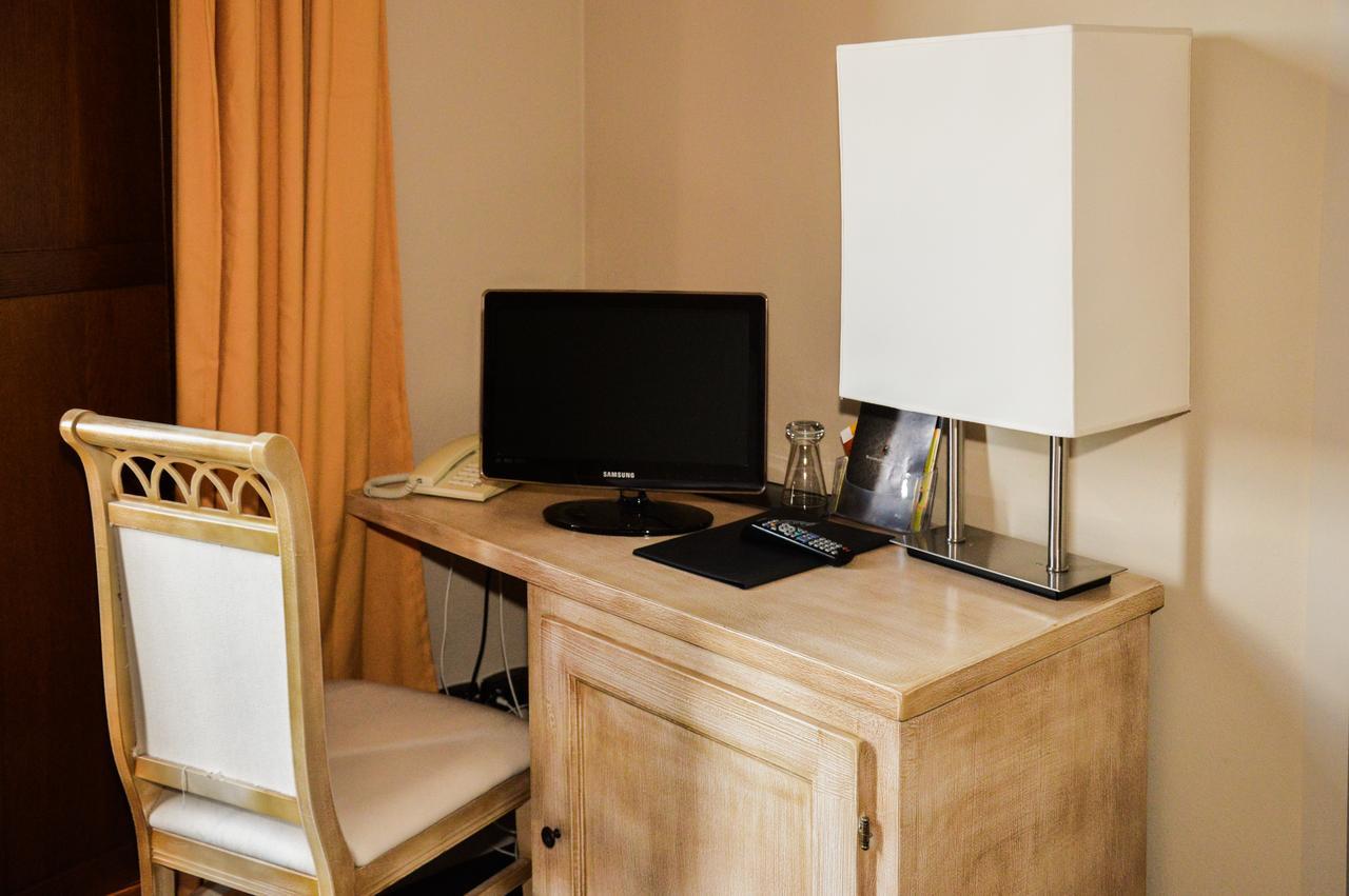 Roccamonfina Palace Hotel Zewnętrze zdjęcie