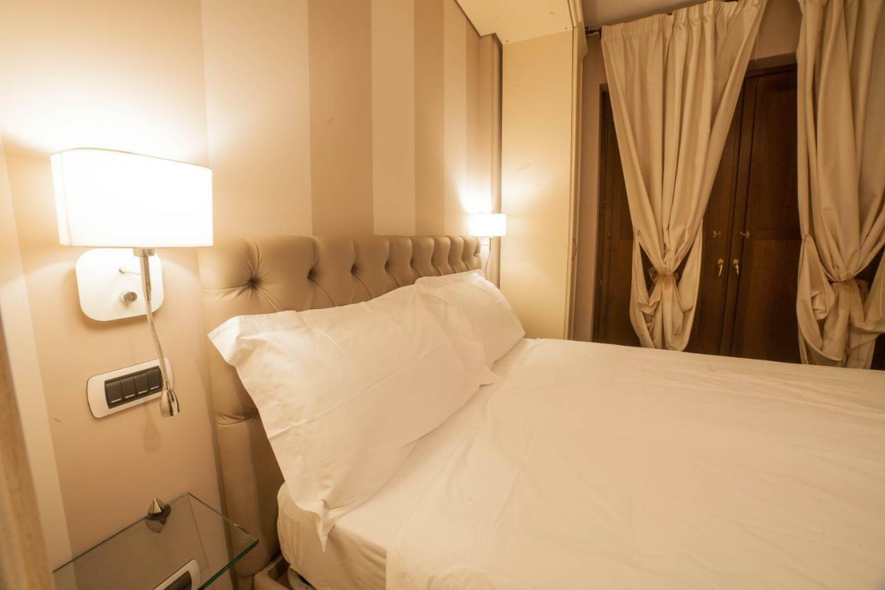 Roccamonfina Palace Hotel Zewnętrze zdjęcie